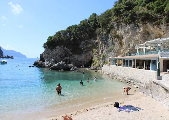 Zefiros Traditional Hotel